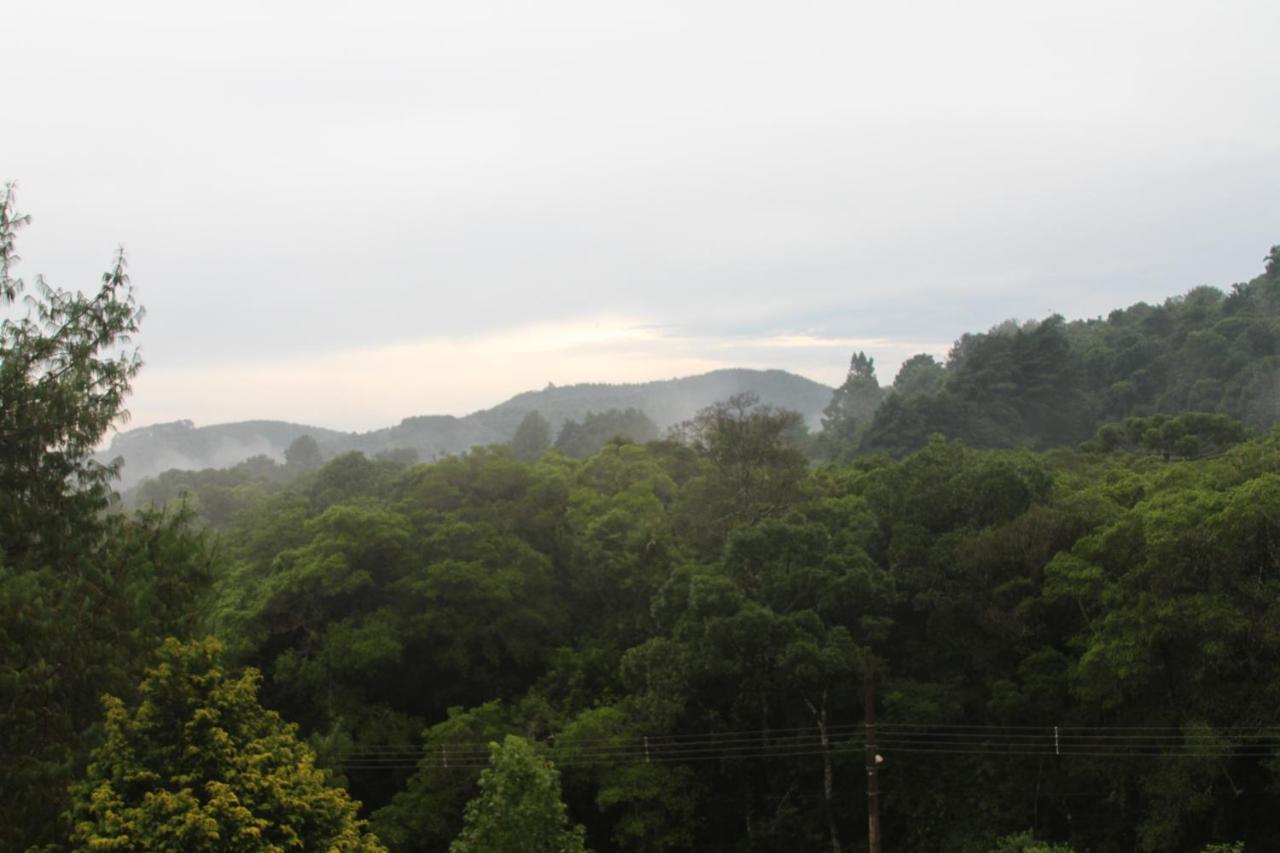 Pousada Vila Lubia - Chalés Monte Verde Extérieur photo